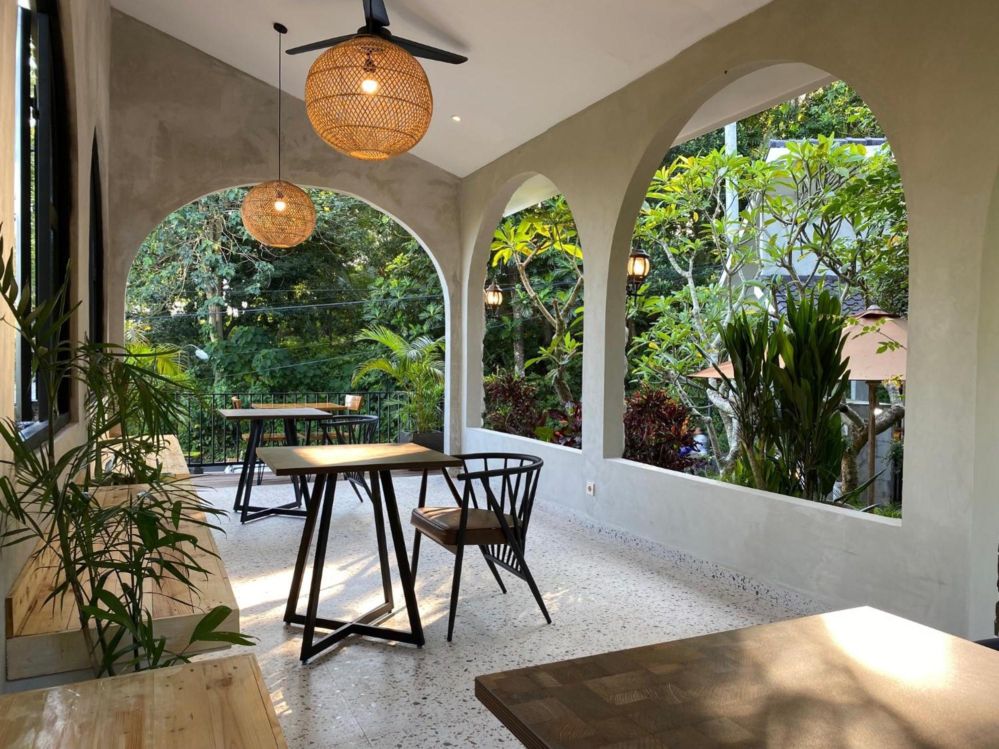 Mayong Bali Villa And Hostel Munduk  Exterior photo